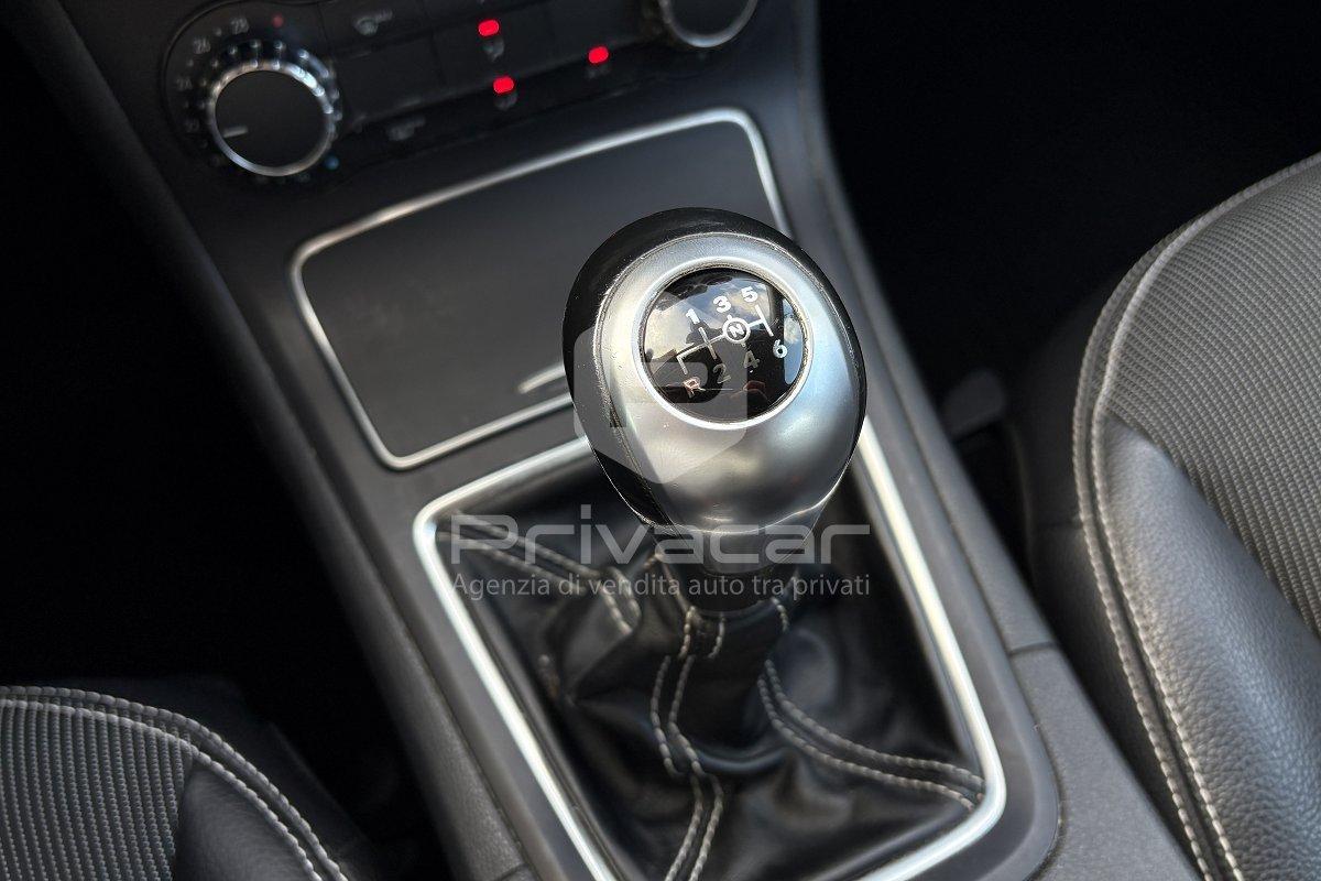 MERCEDES B 180 d Business