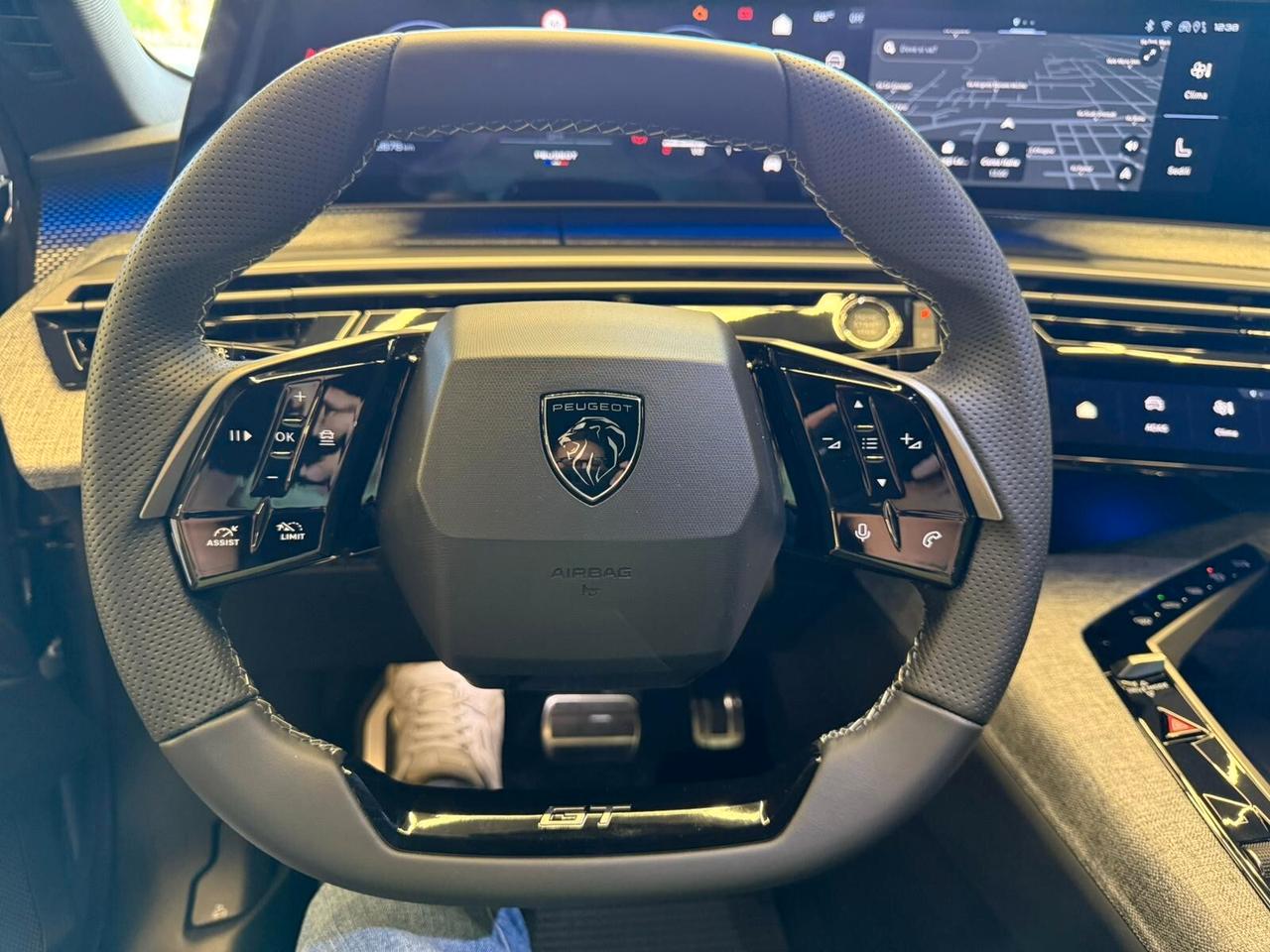 Peugeot 3008 Hybrid 136 e-DCS6 GT