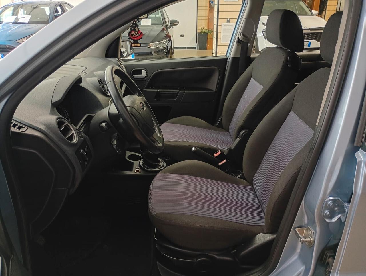 Ford Fusion 1.4 TDCi 5p. Collection