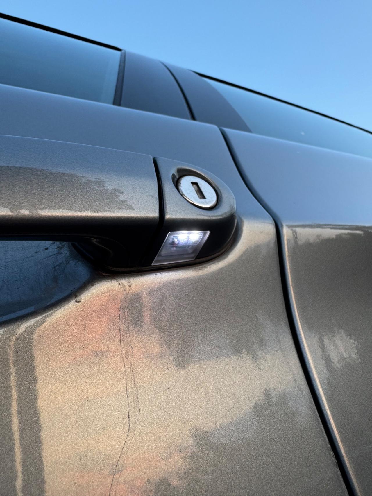 Bmw 320D INTERNI IN PELLE/NAVI/XENO
