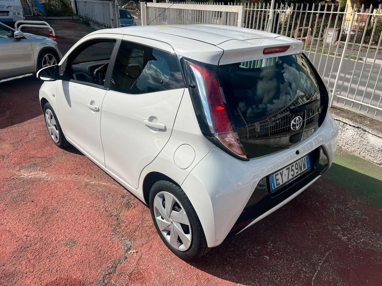 Toyota Aygo AUTOMATICA *PRONTA CONSEGNA*