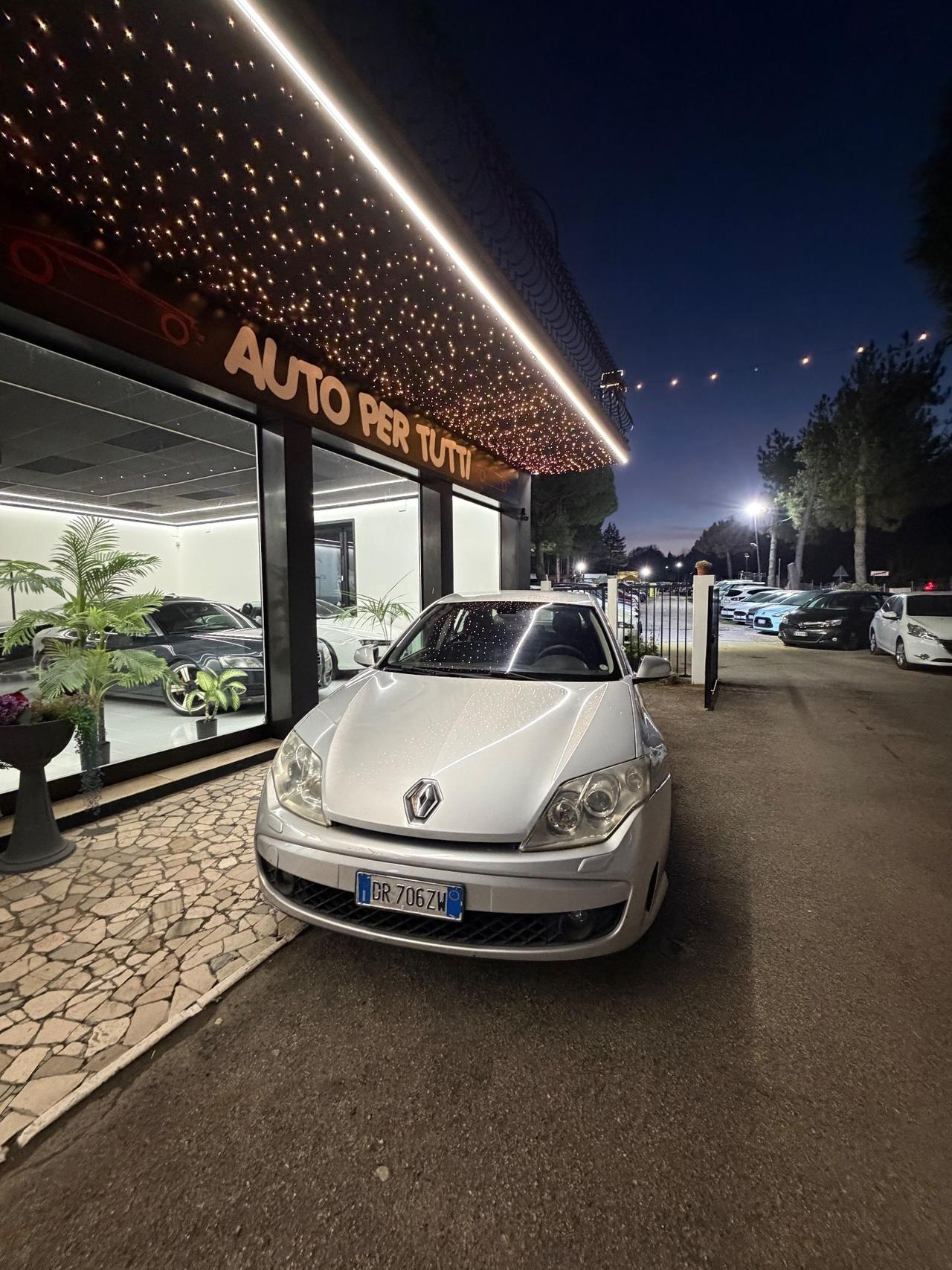 Renault Laguna 2.0 dCi 150CV Initiale