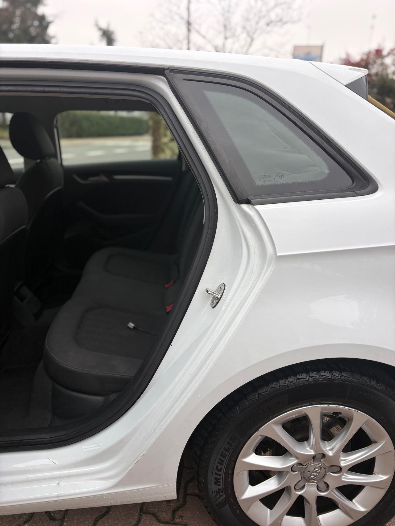 Audi A3 Sedan 1.6 TDI ultra Attraction