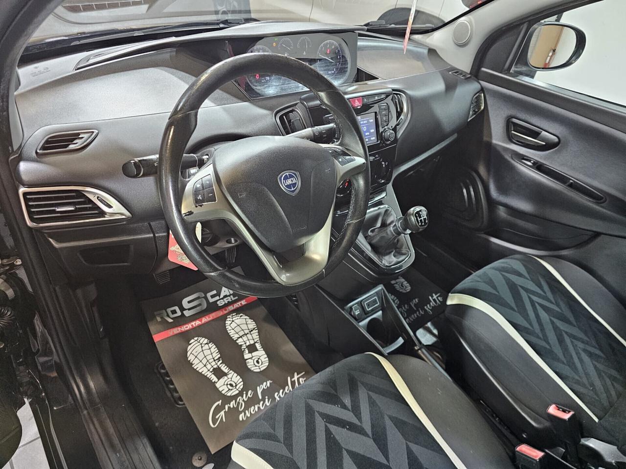 Lancia Ypsilon 1.2 benz. 69cv