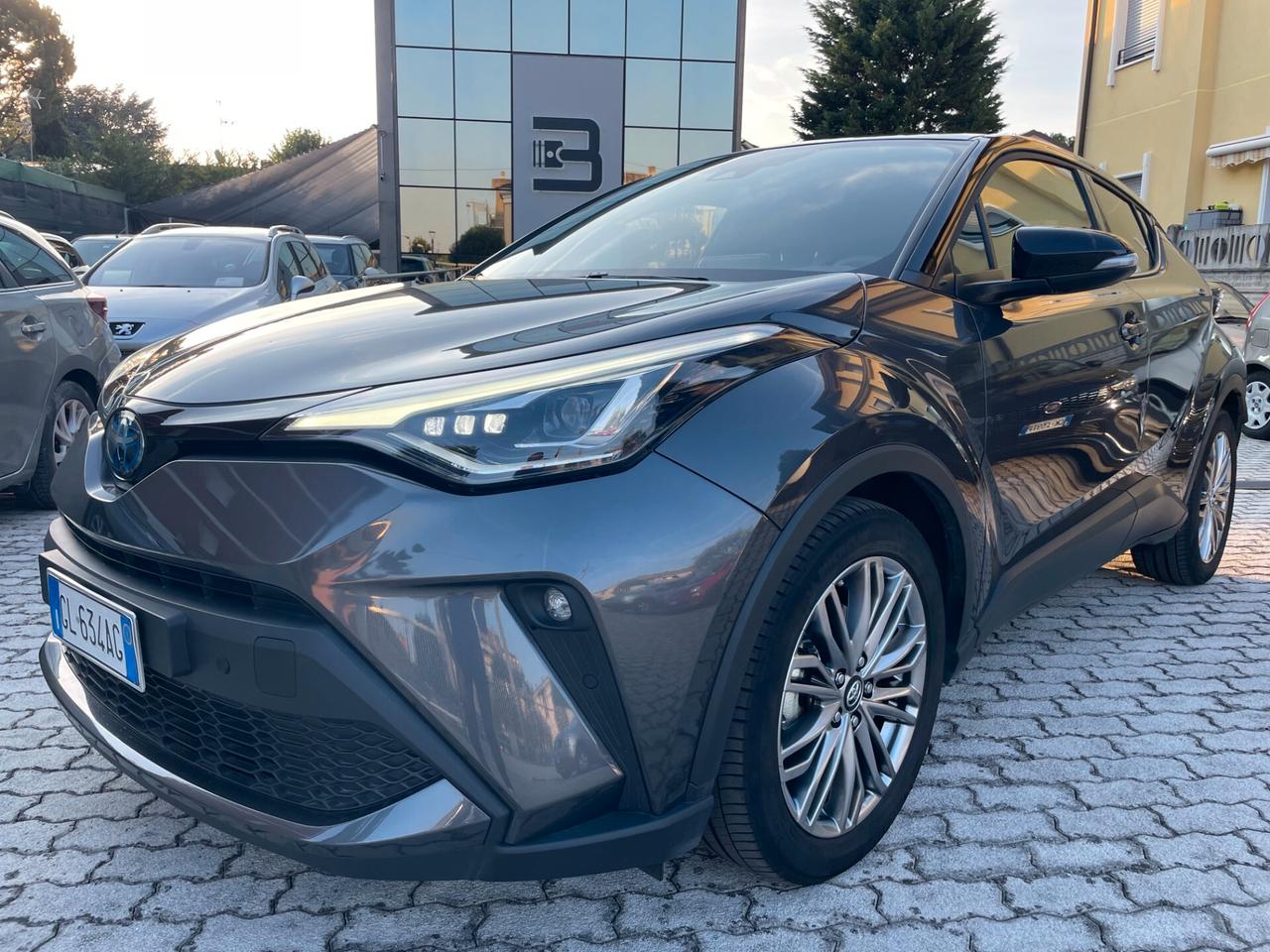 Toyota C-HR 2.0h luxury e-cvt SUPER FULL OPTIONAL
