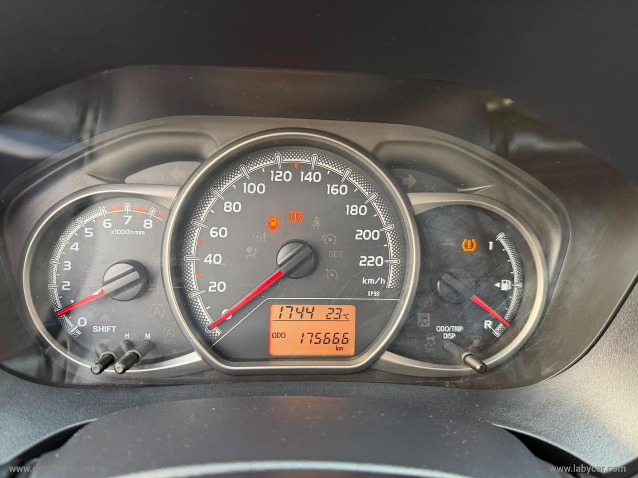 TOYOTA Yaris 1.0 5p. Lounge