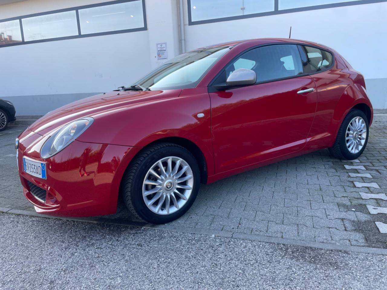 Alfa mito 1.4 benzina anno 2014 ok x neo patentati