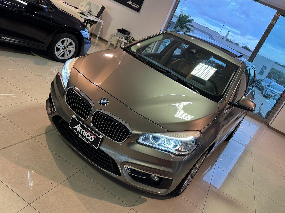 BMW Serie 2 218d Active Tourer Luxury Tetto Pelle
