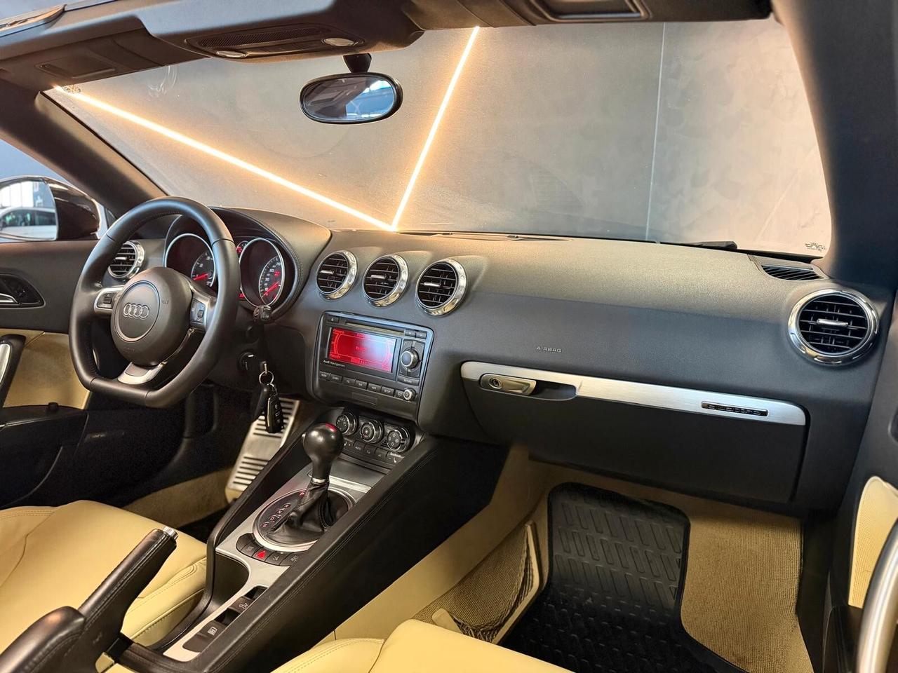 Audi TT Roadster 3.2 V6 quattro S tronic