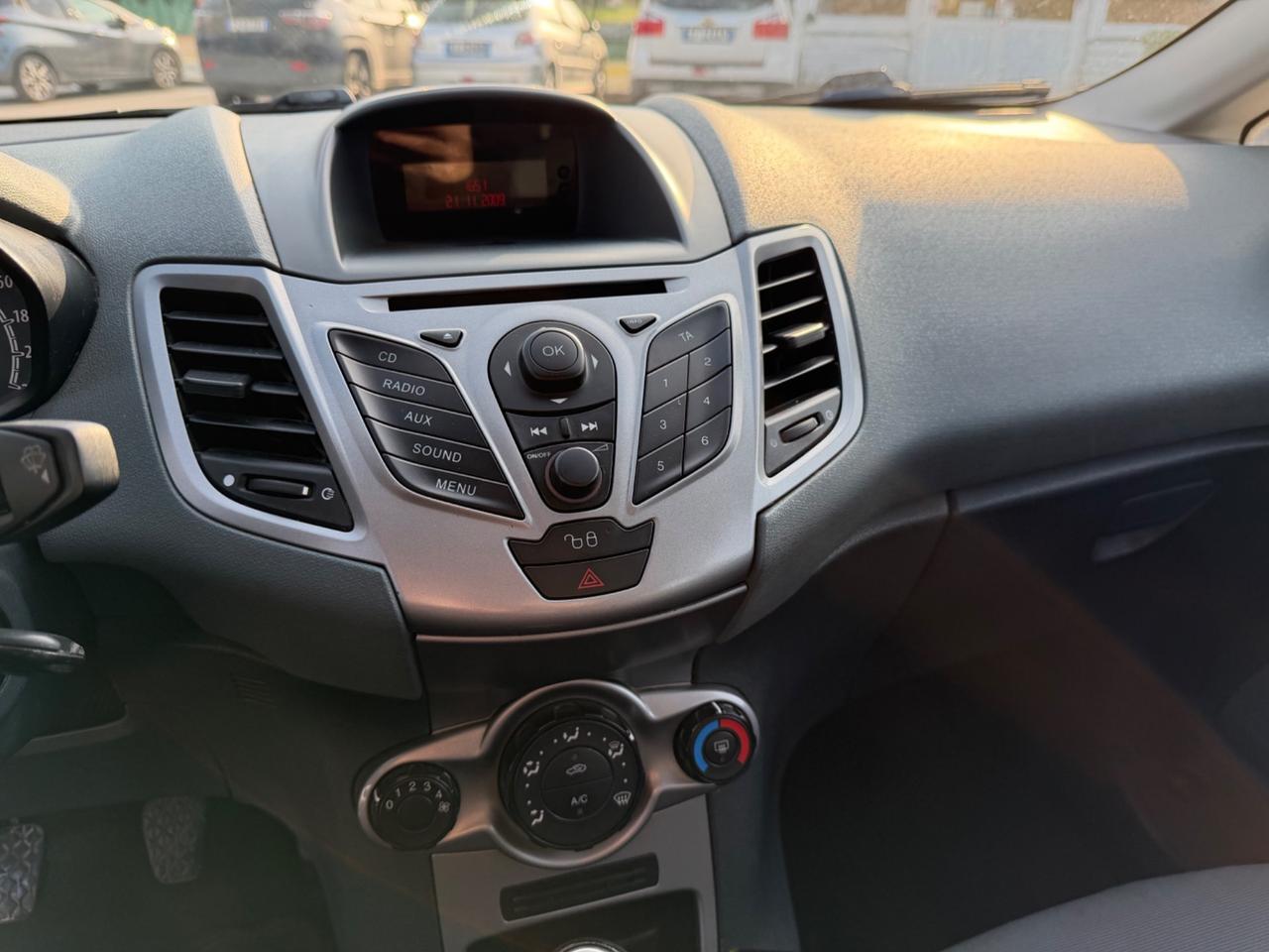 Ford Fiesta 1.4 TDCi 5p. Titanium