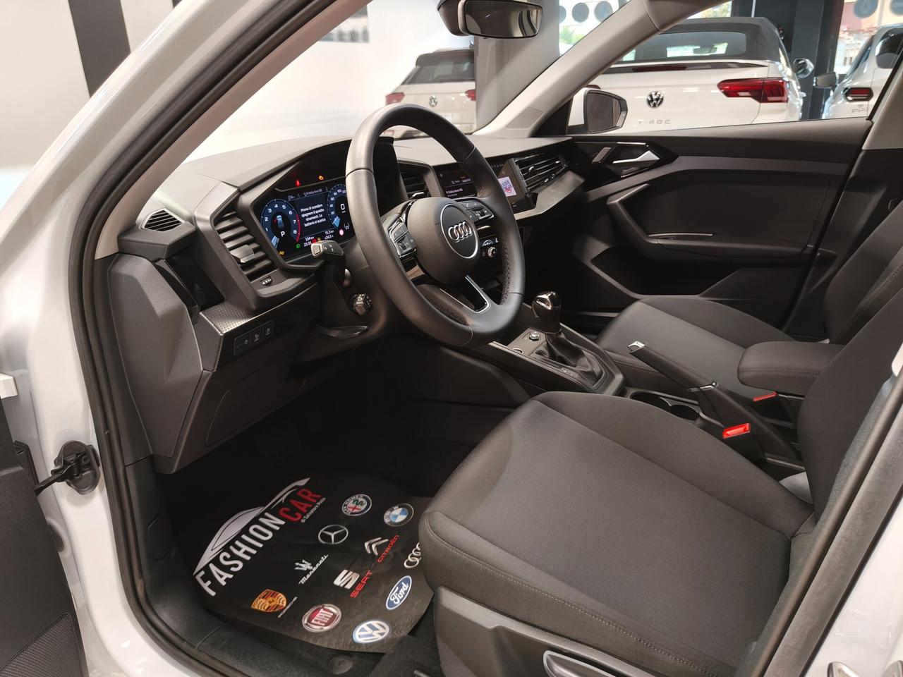 Audi A1 SPB 30 TFSI Identity Black