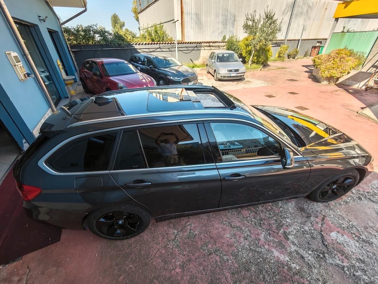320d xDrive Luxury AUTO DA VETRINA PREZZO SOTTOCOSTO!!!!!!!