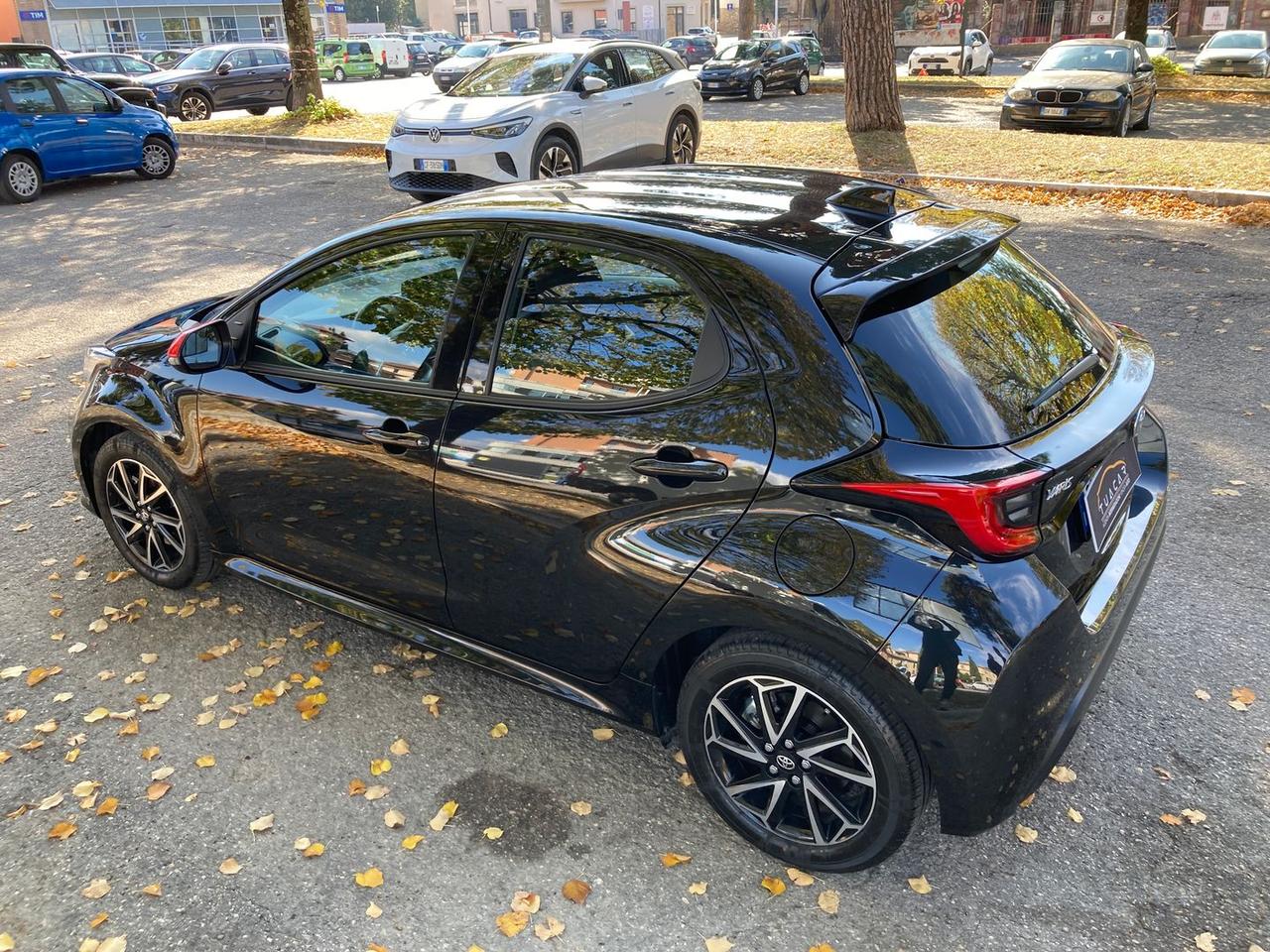 Toyota Yaris 1.5 HEV Active #7354