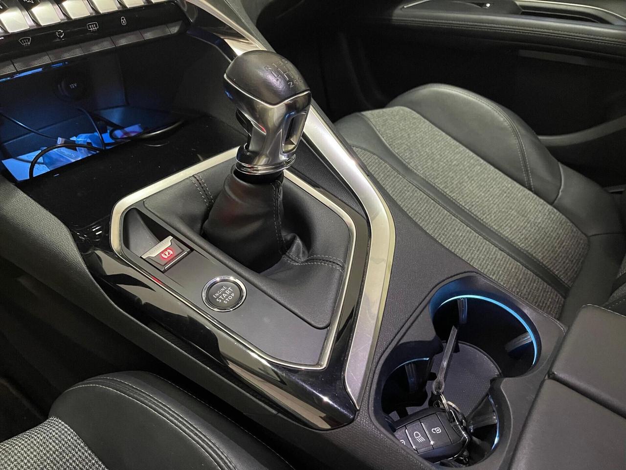Peugeot 3008 BlueHDI 130 CV S&S Allure