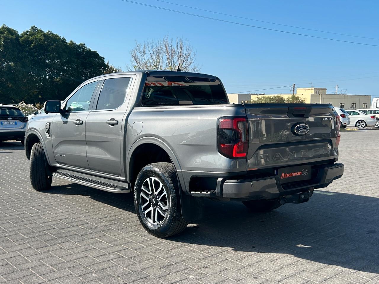 Ford Ranger 2.0 ecoblue doppia cabina Limited 4×4 170cv