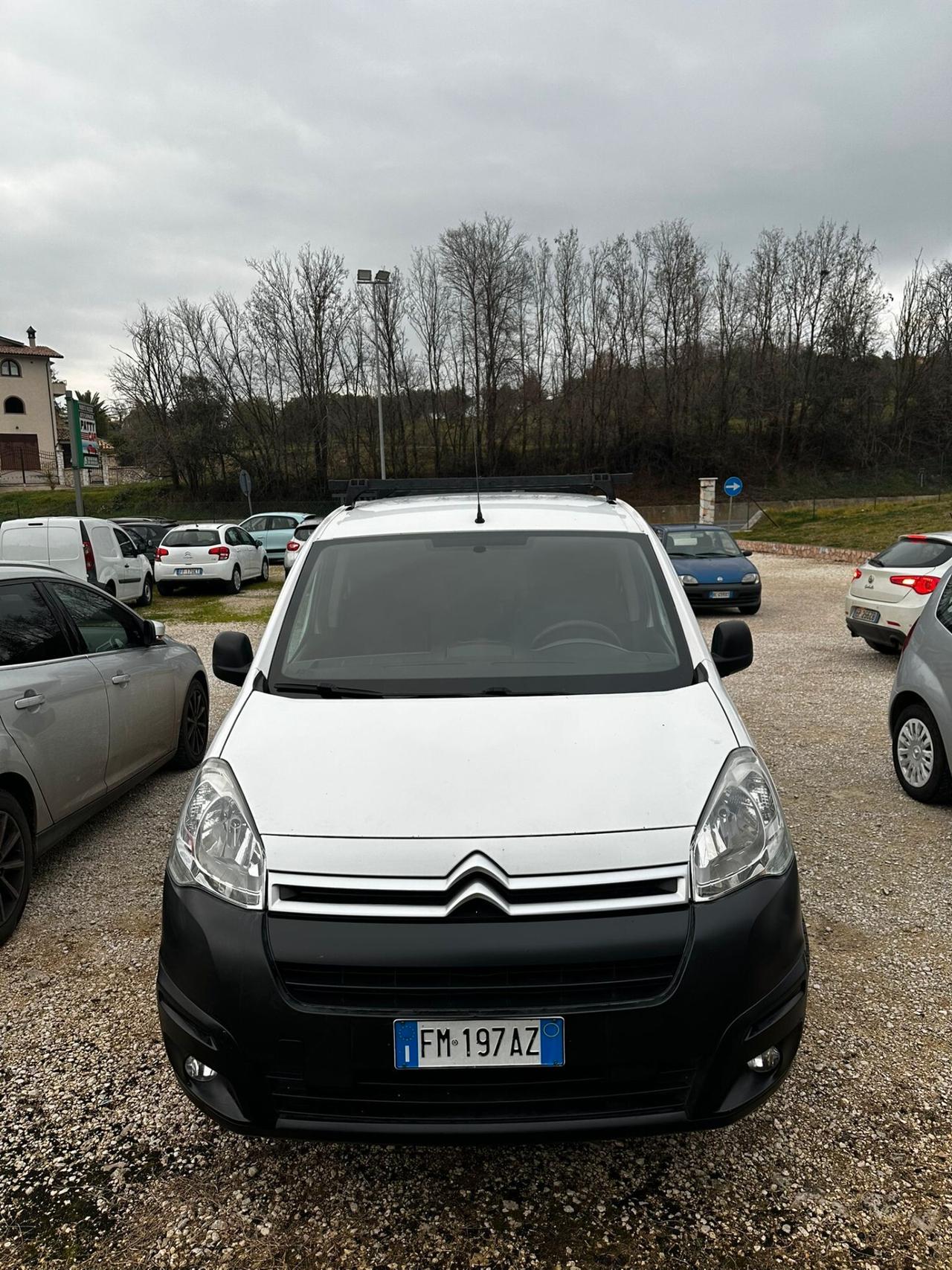 Citroen Berlingo 2017 3 posti