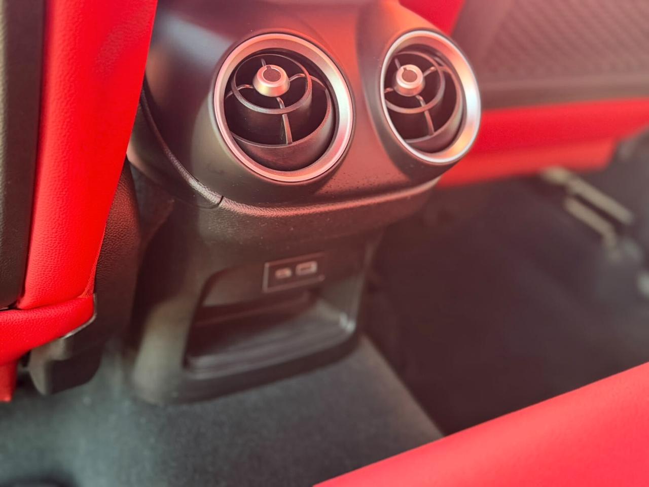 Alfa Romeo Stelvio 2.2 Turbodiesel 210 CV AT8 Q4 Veloce