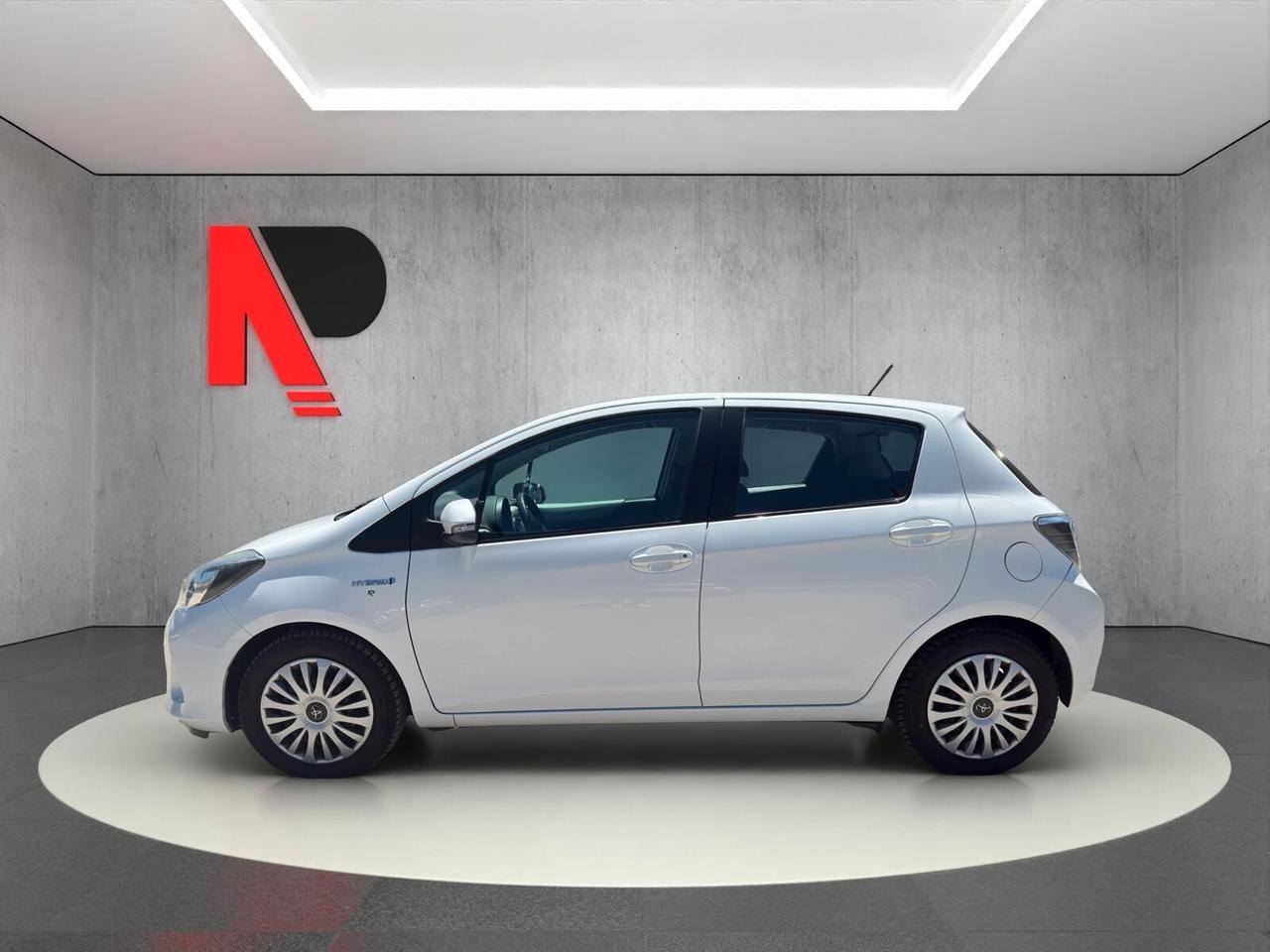 Toyota Yaris 1.5 Hybrid 5 porte Lounge