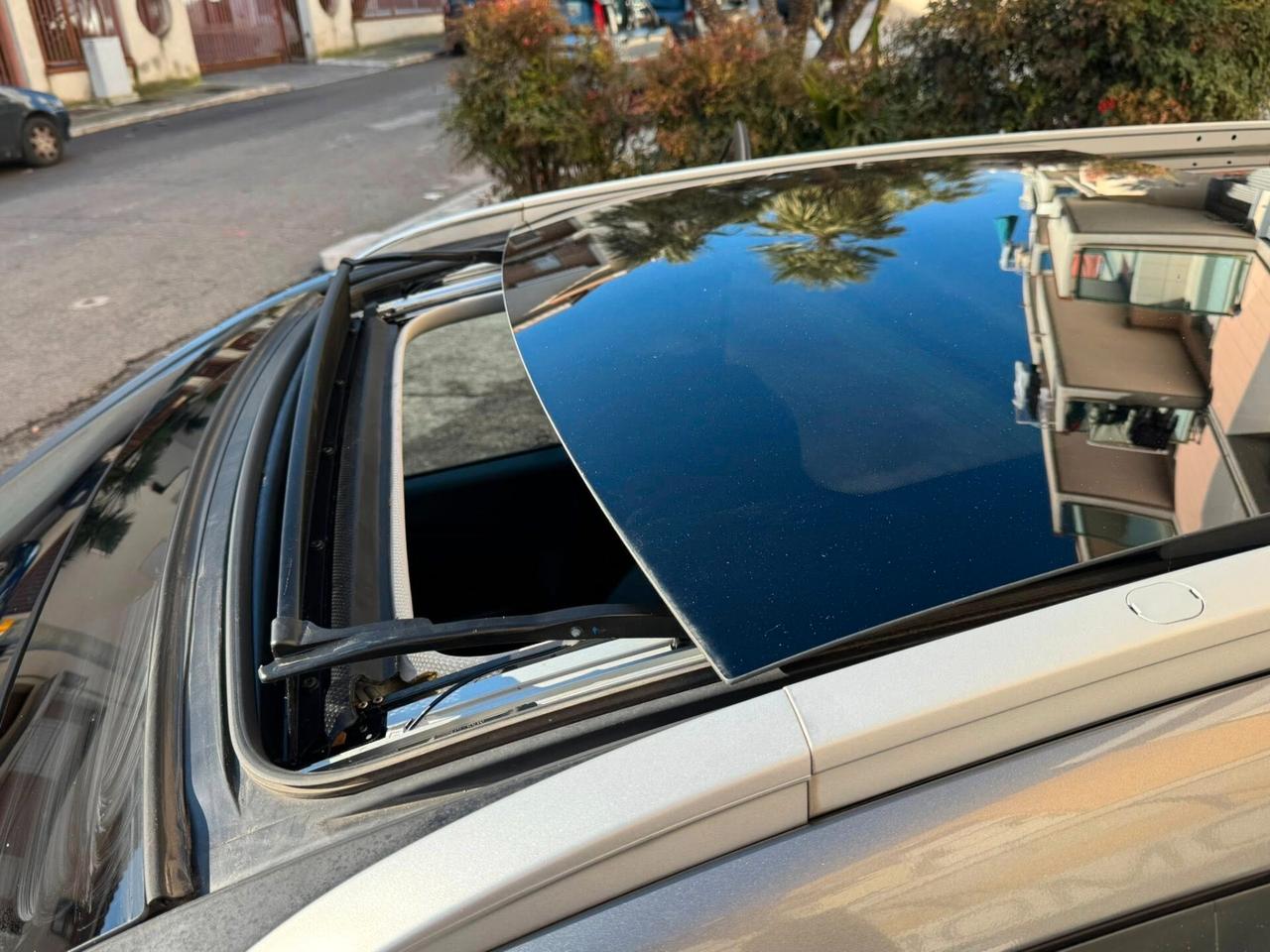 HYUNDAI IX35 1.7 CRDI 2WD XPOSSIBLE TETTO+NAVI+RETROCAMERA