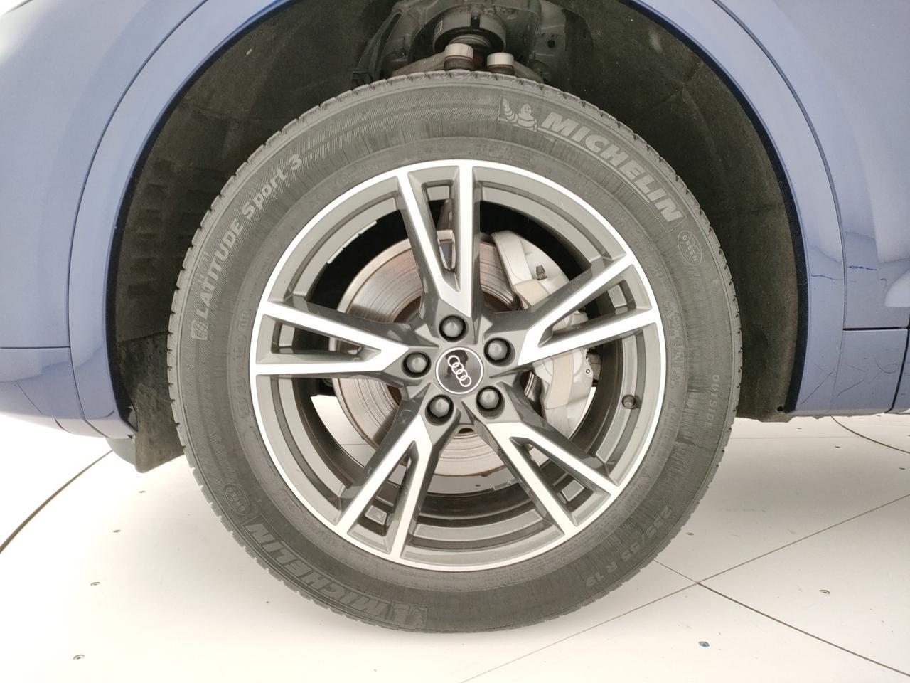 Audi Q5 sportback 40 2.0 tdi mhev 12v s line quattro s-tronic