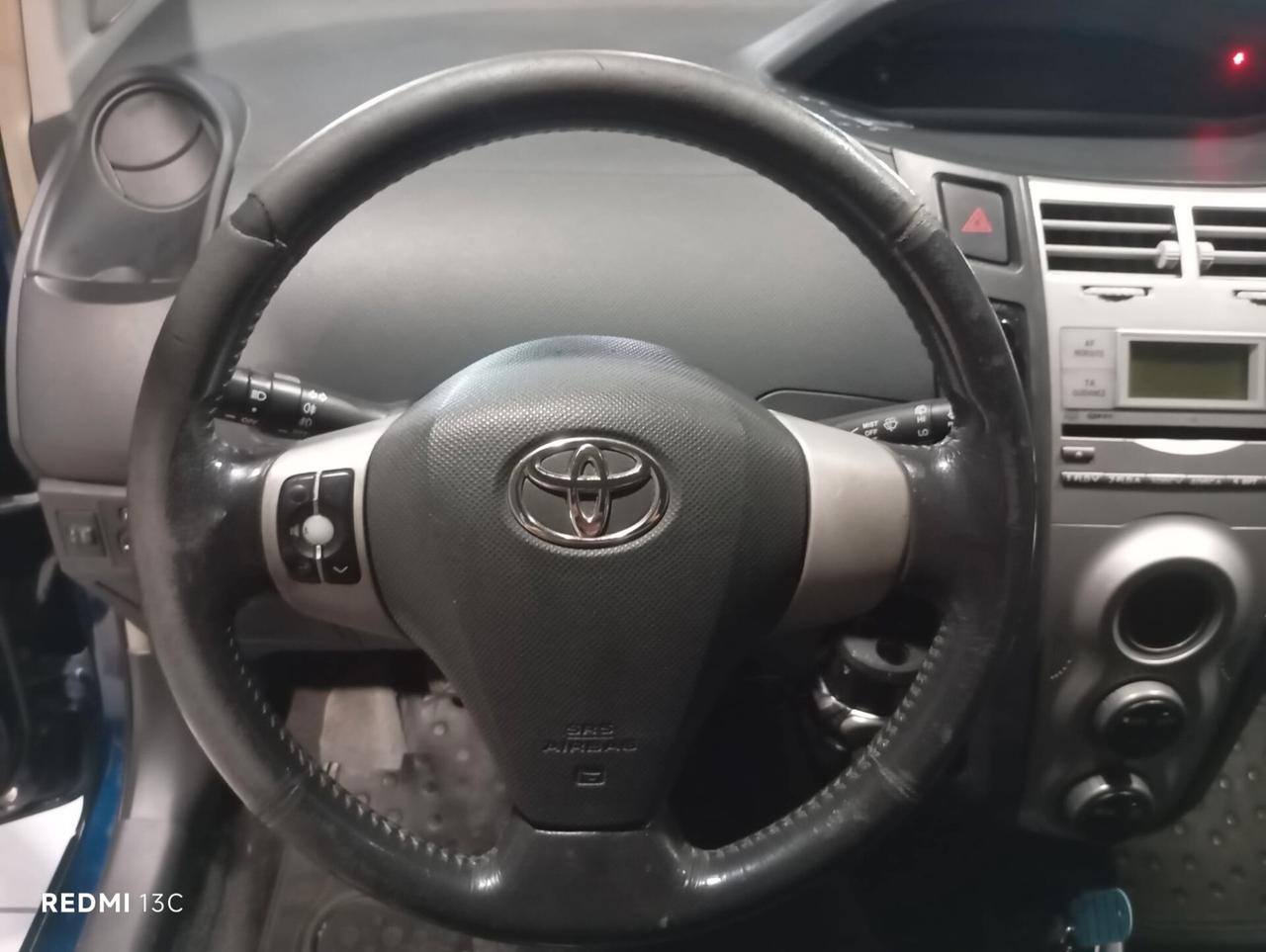 TOYOTA YARIS DEL 2006 BENZINA GPL FINO AL 2036