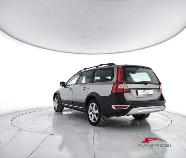 VOLVO XC70 2.4 D5 20V (185CV) cat AWD Momentum - PER OPERATOR