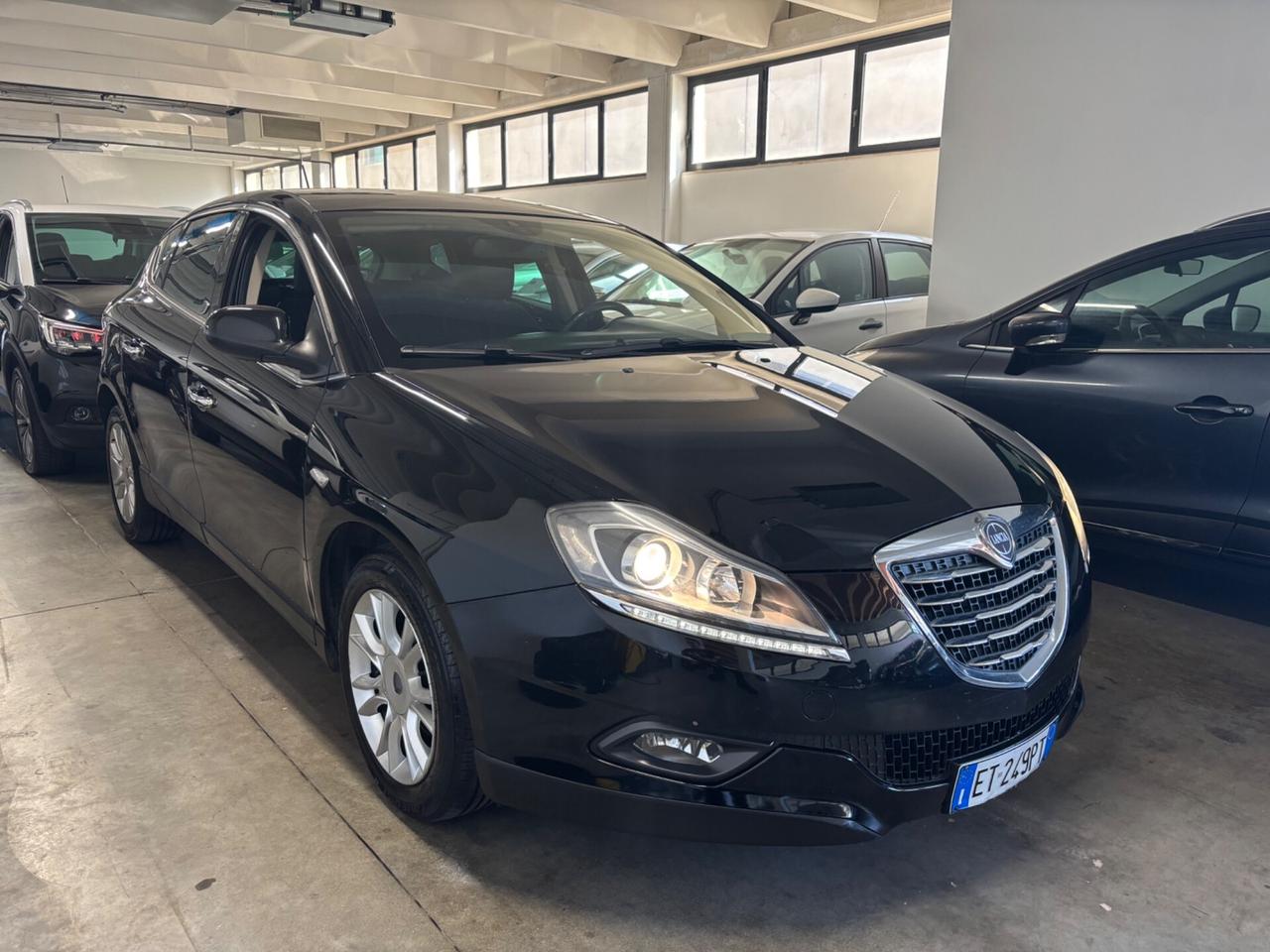 Lancia Delta 1.6 MJT Gold Edition