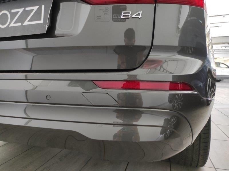 VOLVO XC60 (2017-->) - XC60 B4 Geartronic Momentum