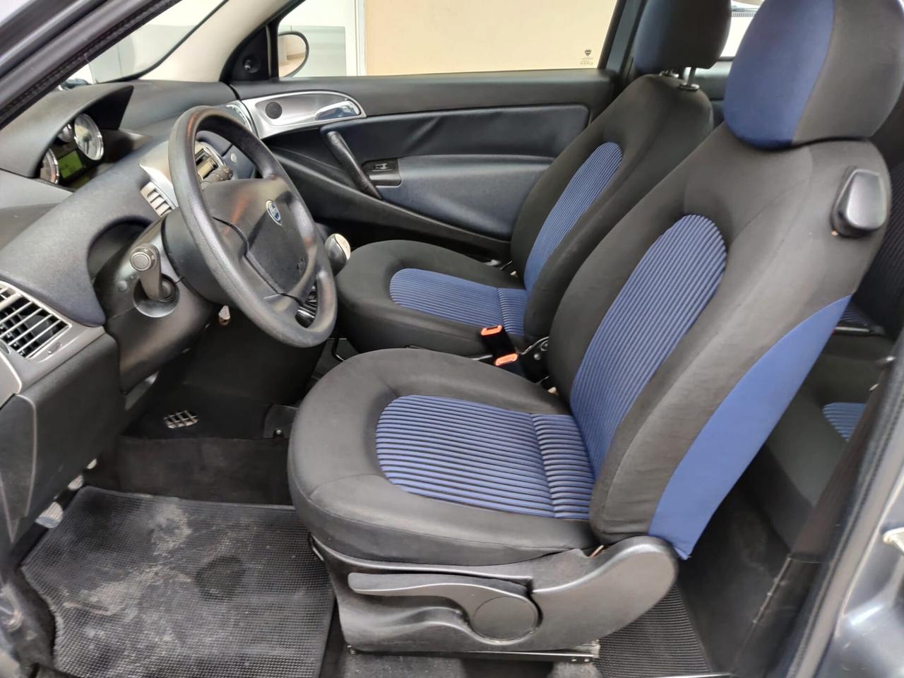 Lancia Ypsilon 1.3 MJT