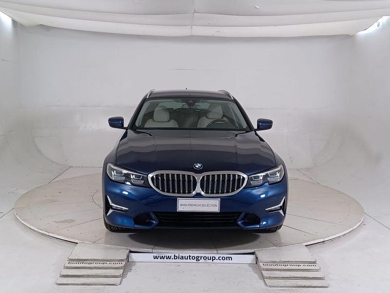 BMW Serie 3 G21 2019 Touring Diese 320d Touring xdrive Luxury auto