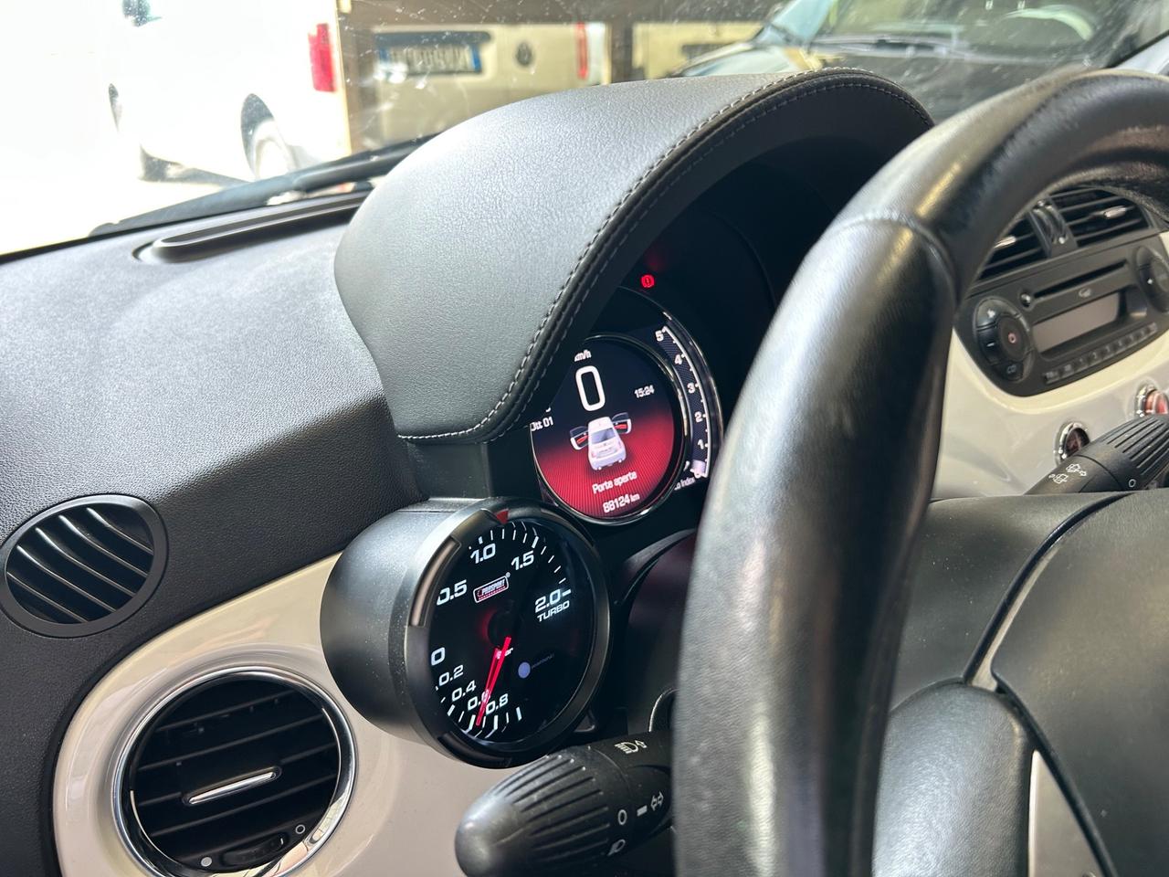 Abarth 500 1.4 Turbo T-Jet Custom