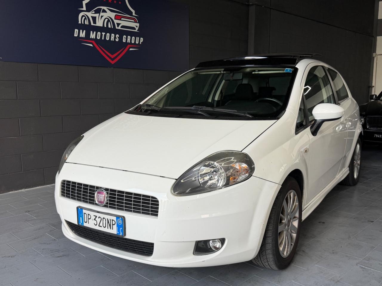 Fiat Grande Punto 1.4 Starjet 16V 3 porte Sport