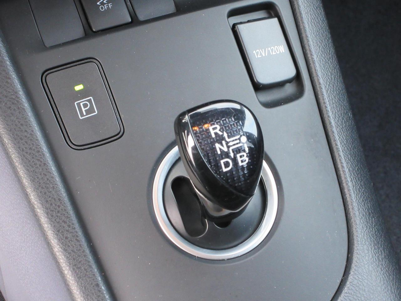 Toyota Auris 5 Porte Auris 1.8h Active cvt