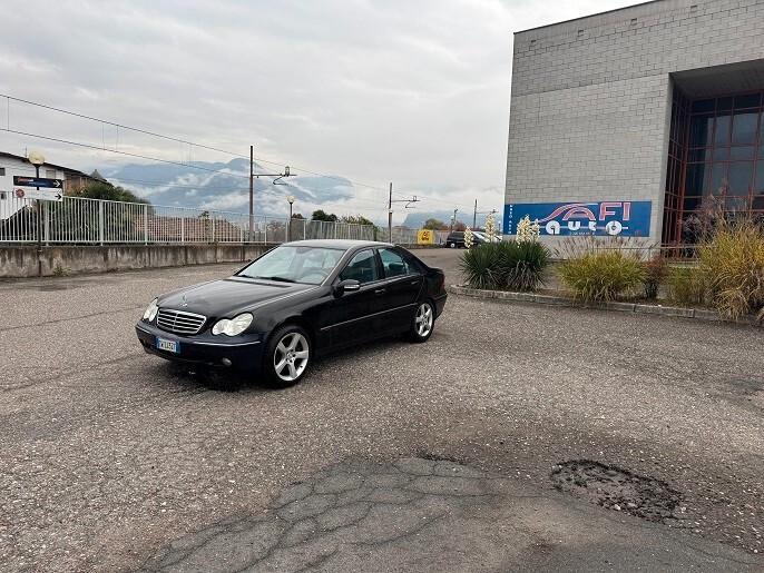 Mercedes-benz C 320 CDI cat Avantgarde AMG