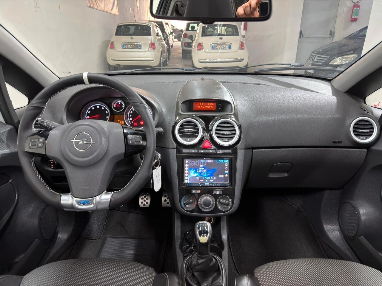 Opel Corsa 1.6 T 192CV 3 porte OPC