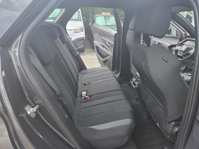 PEUGEOT 3008 BlueHDi 130 S&S EAT8 Active Pack