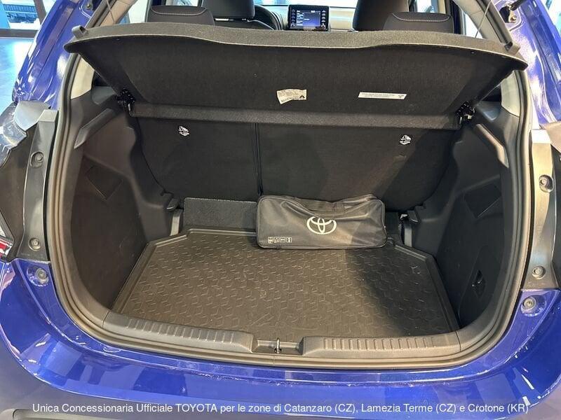 Toyota Yaris 1.0 5 porte Active