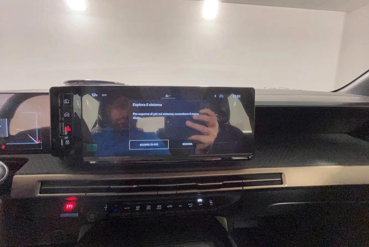 Lancia Ypsilon Hybrid e-DCT KM 0