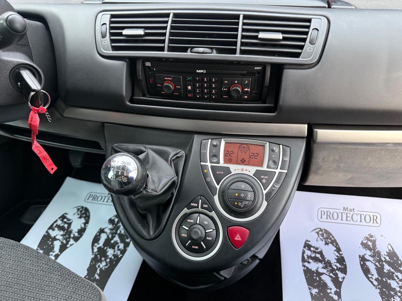 Peugeot 807 2.2 HDi 170CV 7 POSTI UNICO