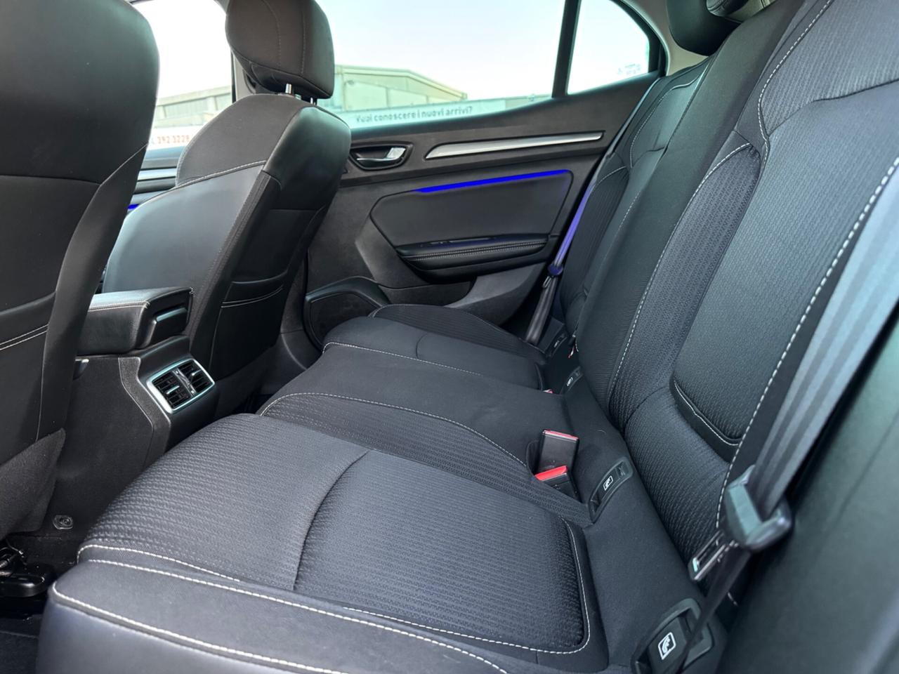 RENAULT MEGANE 1.5 Dci Intens - Led ambient Navi