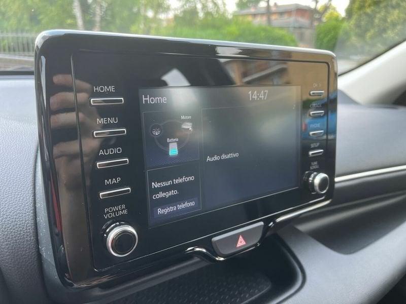 Toyota Yaris Hybrid Trend MY21