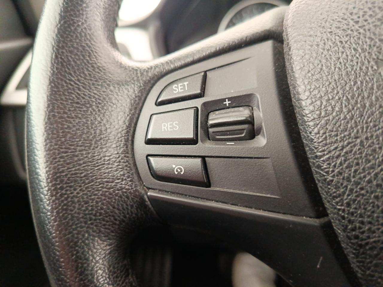 BMW Serie 3 (F30/31) - 320d Touring Business aut.