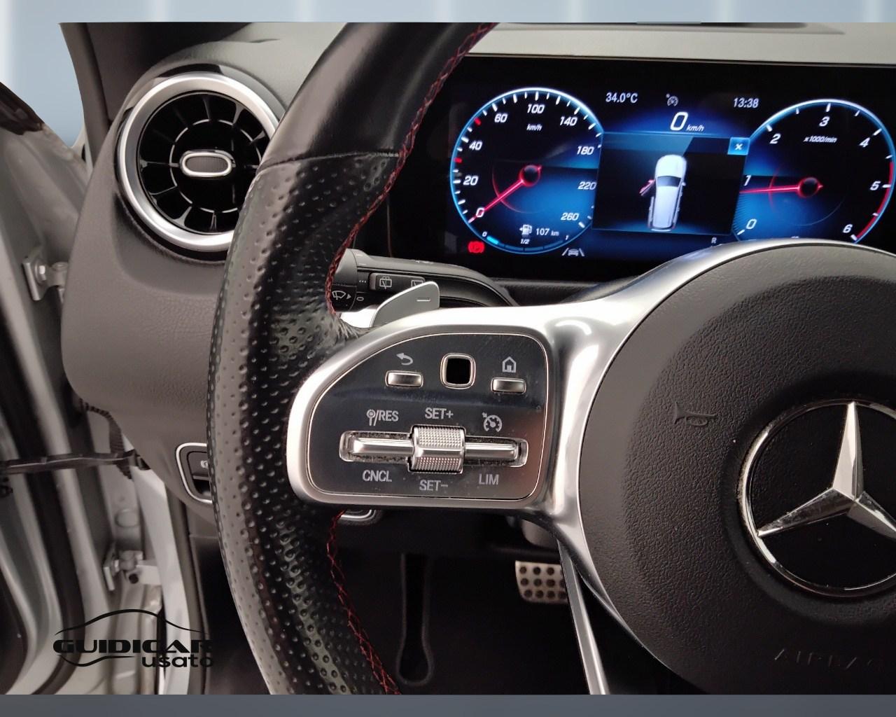 Mercedes-Benz GLB - X247 2019 - GLB 200 d Premium Easy Tech auto