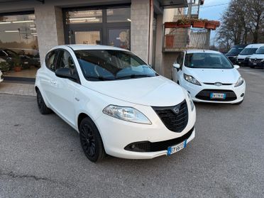 Lancia Ypsilon 1.2 Benzina Neopatentati