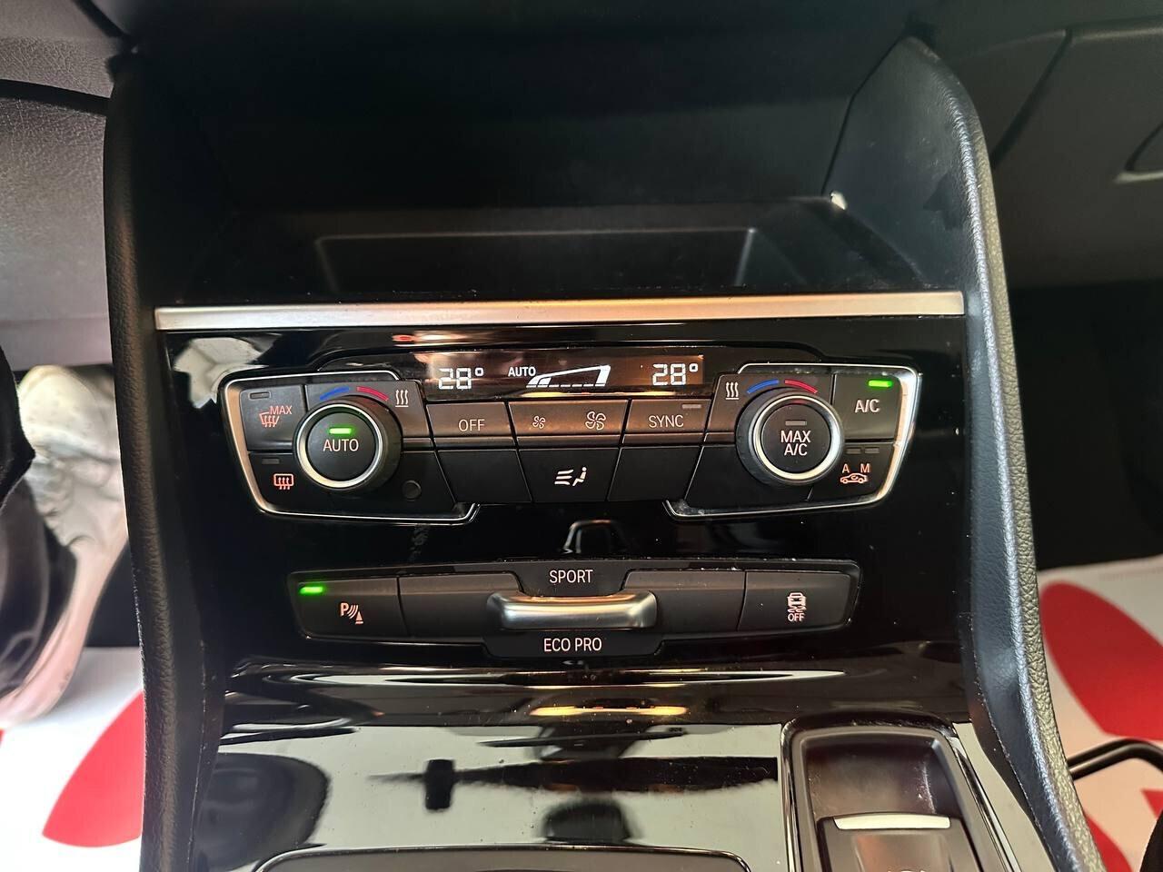 BMW 218d - Automatico
