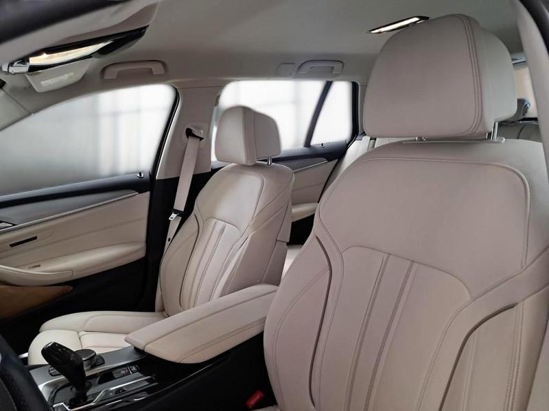 BMW 530 XDRIVE BUSINESS AUTO TOURING STATION WAGON