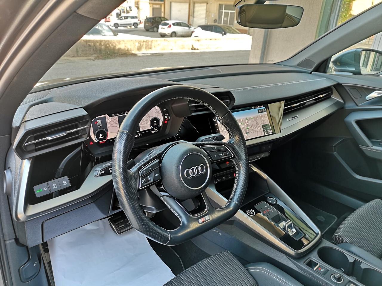Audi A3 Sedan 30 TDI S tronic line edition