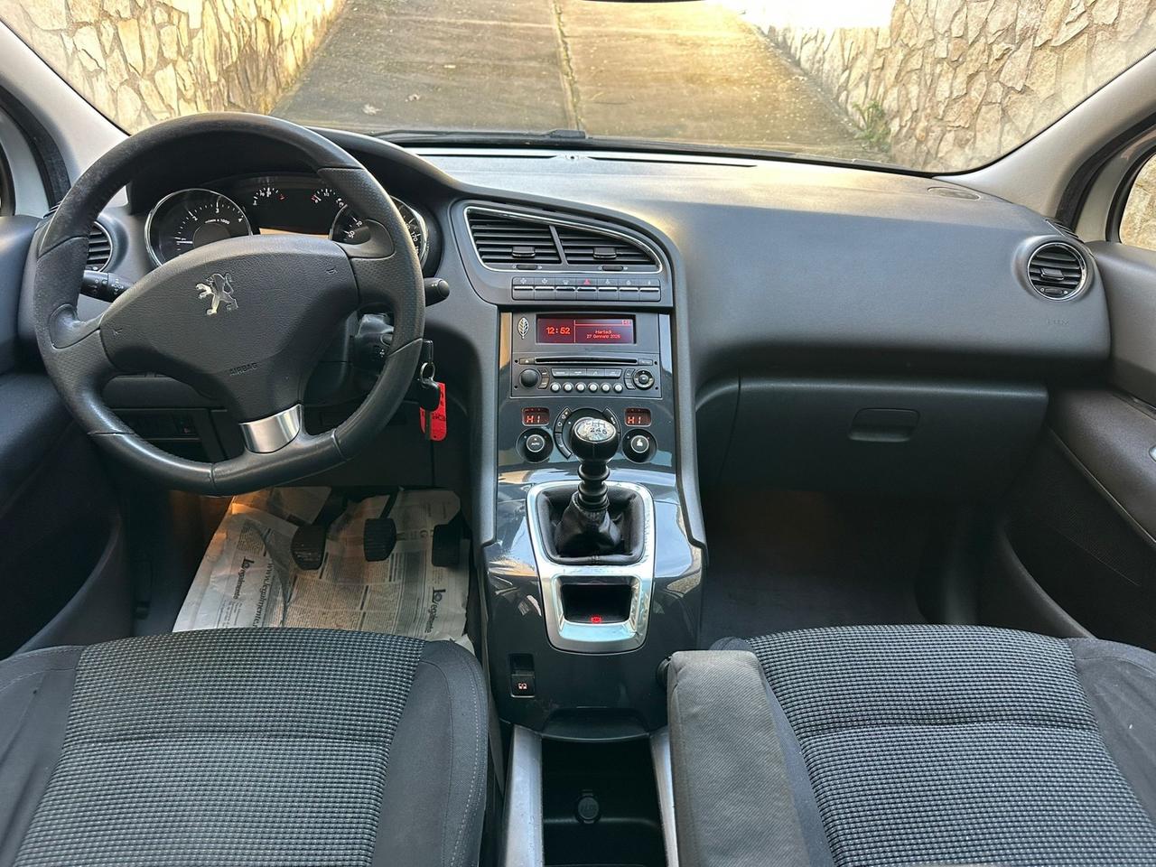 Peugeot 5008 1.6 VTi 120CV Tecno