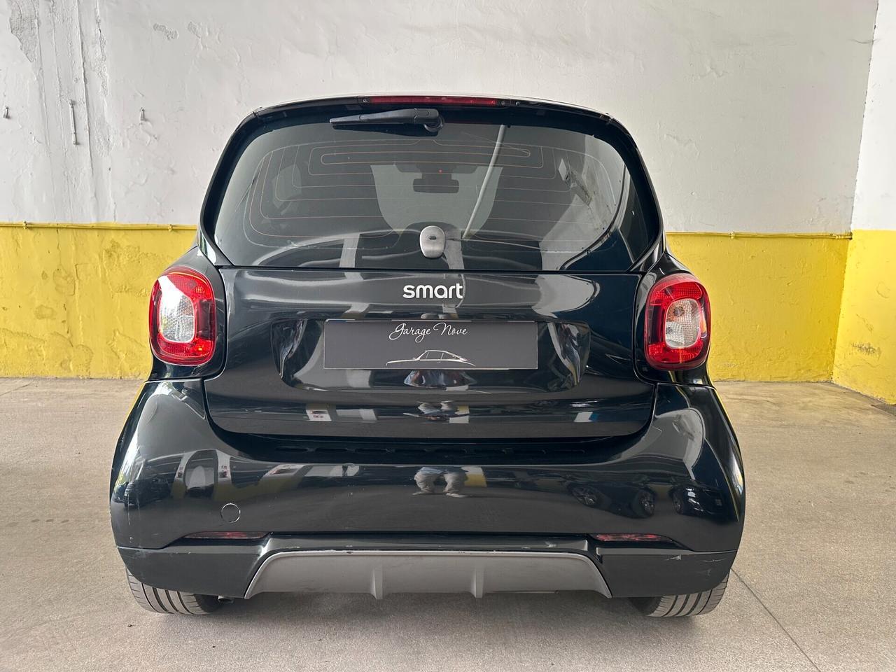 Smart ForTwo 70 1.0 twinamic Superpassion 2019