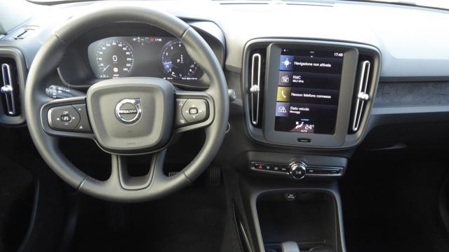VOLVO XC40 T2 Geartronic Momentum N1 Autocarro